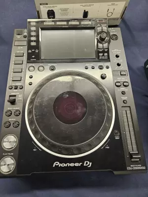 Pioneer - CDJ-2000NXS2